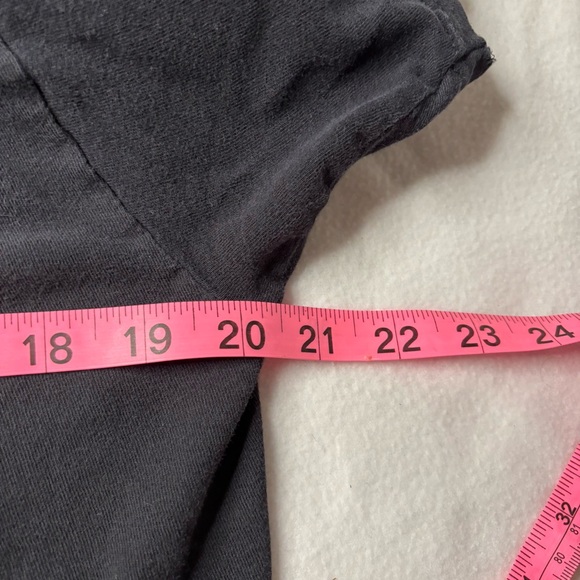 Foo Fighters Break a Leg Tour Shirt - Picture 6 of 6